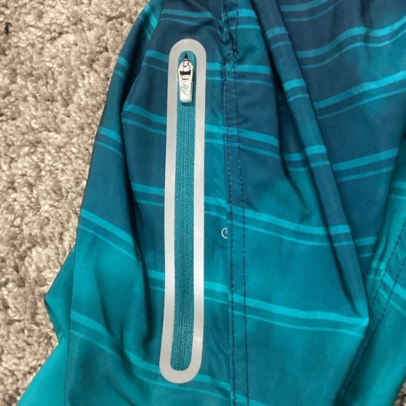 ZeroXposur Aqua and Navy Board Shorts - Picture 3 of 4